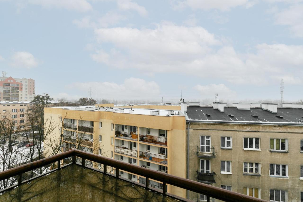 Apartament Wola With Balcony & Close To Metro By Renters Warszawa