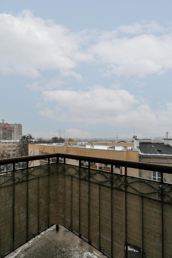 Apartament Wola With Balcony & Close To Metro By Renters *